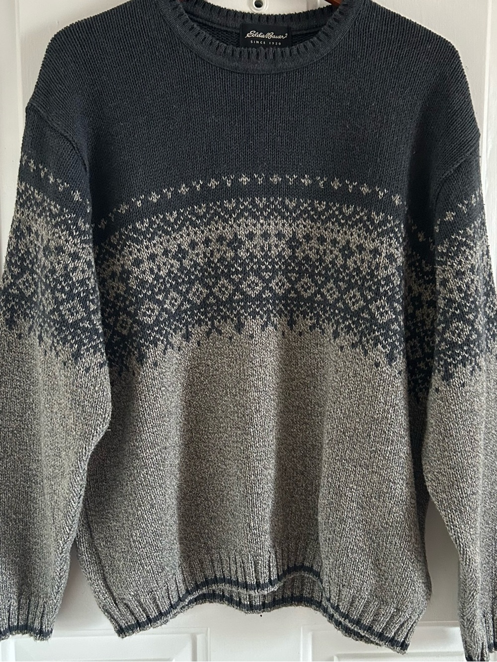Vtg Eddie Bauer Men’s Grey and Black Fair Isle Crewneck Sweater 90s Sz L
